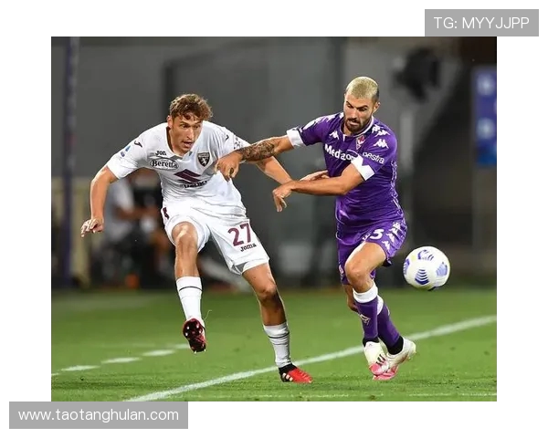 全球足球格局新变革：各大联赛竞争激烈 国家队新星崛起与未来发展趋势分析