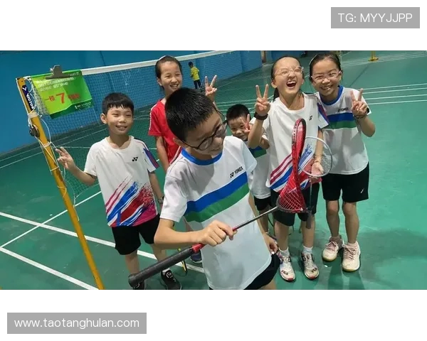 羽毛球的魅力：深入了解上海羽毛球队的团队合作精神与训练秘辛