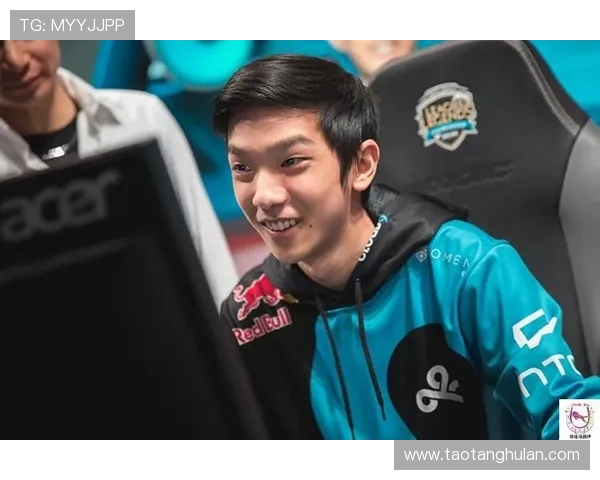 Canyon带领队伍重塑巅峰节奏展现无可撼动的野区统治力 Canyon带领队伍重塑巅峰节奏展现无可撼动的野区统治力