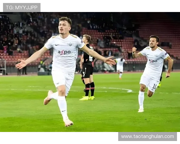 切尔西更衣室风波再起斯特林恩佐训练场激烈冲突内幕揭秘 切尔西更衣室风波再起斯特林恩佐训练场激烈冲突内幕揭秘